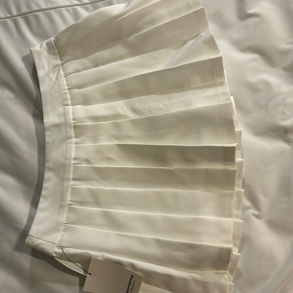 Tenshoppe, Size S. All white, Zipper left hip - Picture 2 of 4